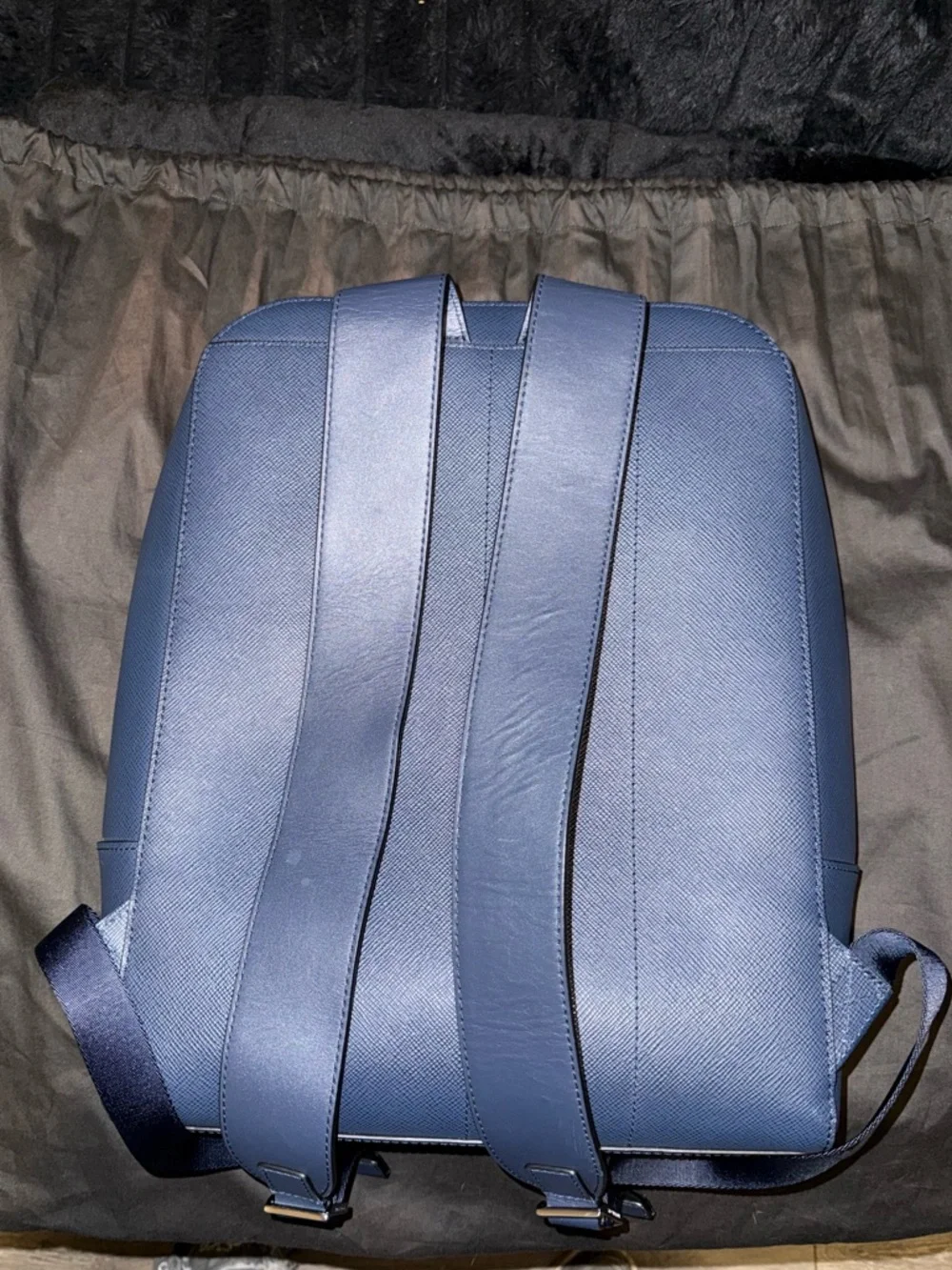 Michael Kors Men’s Harrison Backpack - Picture 2 of 10